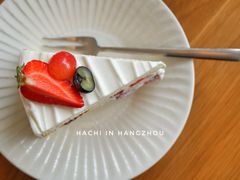 草莓戚风-三花屋 Mihhanaya