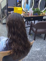 点击看大图 -藤野造型专业烫染接发