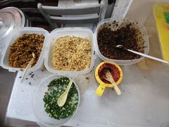-梁阿婆廿年老牌扣肉糯米饭