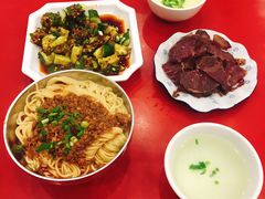 -蒋炸酱(内东街店)