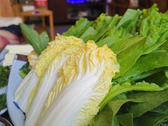 -毛辣果·贵州红酸汤牛肉火锅(西单店)