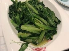 -丹江口渔村·湘味厨房(桃园店)