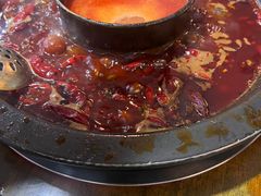 -黄潇洒老火锅(九眼桥宏济巷店)