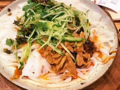 麻酱肉臊子拌粉-小满手工粉(上海月星环球港店)