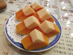 -广信牛奶甜品世家(台东店)