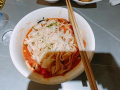 -郑享吃烧烤烩面(红专路店)