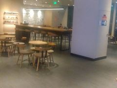 -星巴克臻选(嘉兴海宁银泰城店)