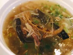 繁花似锦翅-食盈碗仔翅(星玺广场店)