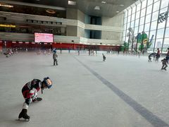 -冠军冰场CHAMPION RINK(凯德广场店)
