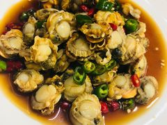 -臻鲜燕海鲜融合餐厅(金陵style店)