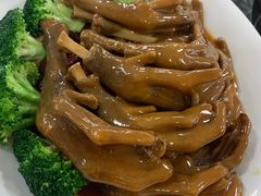 -食的禄山庄