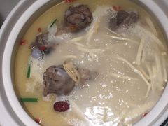 -小骨煲金华砂锅(转塘金街美地店)