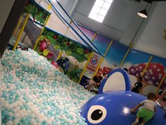 -蒙特利亲子乐园