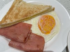 -香港新发烧腊茶餐厅(书城店)