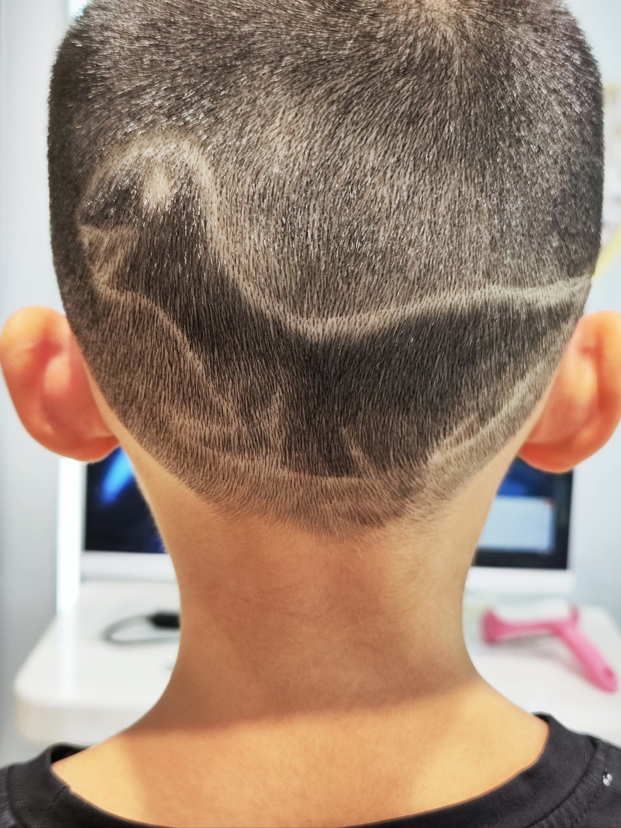 一直都在他家设计发型环境卫生发型设计专业