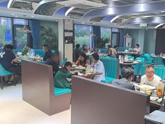 -小红鲸·海鲜餐厅(轸大路店)