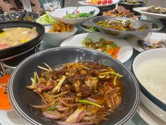 -沪华海鲜大酒楼(南汇店)