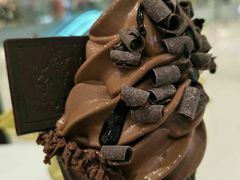 黑巧克力软冰淇淋-GODIVA(国际金融中心店)