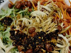 -牛一嘴·兰州牛肉面·大盘鸡(财富中心店)