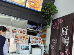 -李先生牛肉面大王(郑州火车站西广场2店)