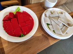 -周师兄大刀腰片火锅(磁器口直营店)