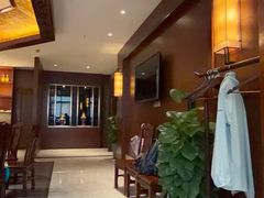 -梅花香里大酒店(郁金香路店)