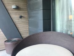 -上海滴水湖皇冠假日酒店