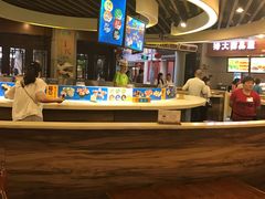 -海口骑楼小吃街