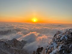 -光明顶山庄