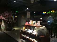 -新华书店(印象城店)