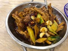 -江城燕子大排档(江汉路步行街店)