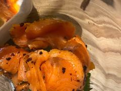 老干妈烟熏三文鱼-小大董·烤鸭(凤凰汇店)