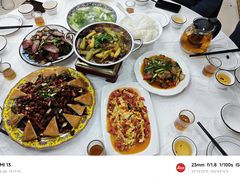 -乡土特色.冷锅鱼.牦牛肉汤锅