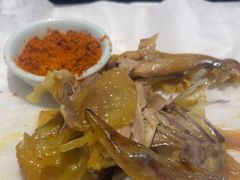 -头上红煨盐鸡·非遗院子餐厅