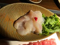 -老牌坊云南鱼豆花火锅(哈西万达店)