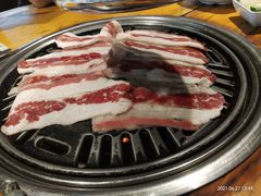 -唯成•韩国炭火烤肉 유성고기