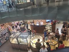 -宠物世家(仲盛世界商城店)