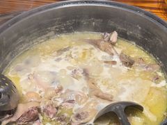 -侠成水上农庄(工业大道店)