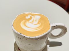 -UNI UNI(环亚凯瑟琳店)