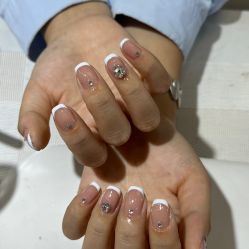 -瞧·享轻奢美甲美睫