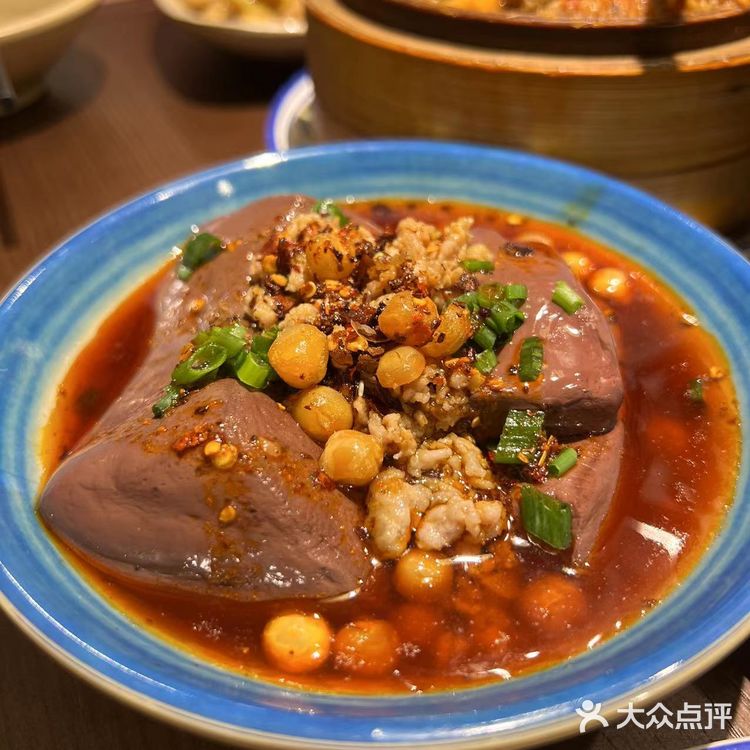 杭州探店|乐山美食翘脚牛肉开到杭州来啦