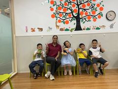 -i2青少儿英语(爱加星悦荟店)