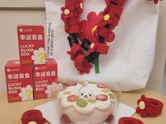 -花花卷卷·鲜食蛋糕(静安久光百货店)