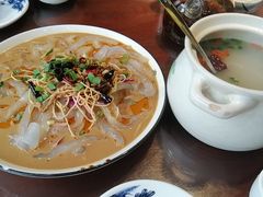 -八大碗·地道东北菜(中街店)