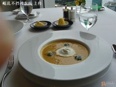 carrot&nbsp;soup-Caprice(香港四季酒店)