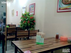 露天位-川北媳妇巴蜀砂锅荷叶粉(重庆路店)