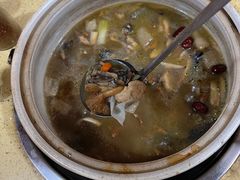 -东巴谷野生菌火锅餐厅