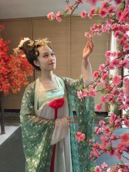 -盘子女人坊古装写真摄影(厦门总店)