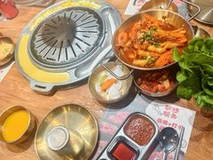 -首尔朴宝·炭火烤肉(五角场店)