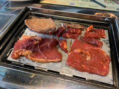 -阪尚皇·原切牛排·烤肉火锅自助(北京路店)